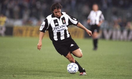 Alessandro Del Piero in maglia bianconera