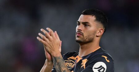 Radonjic applaude